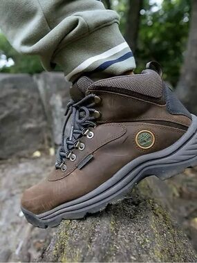 Timberland White Ledge Hiking Boots 9.5W